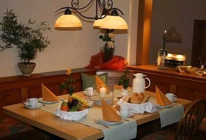 Landhotel Vierjahreszeiten