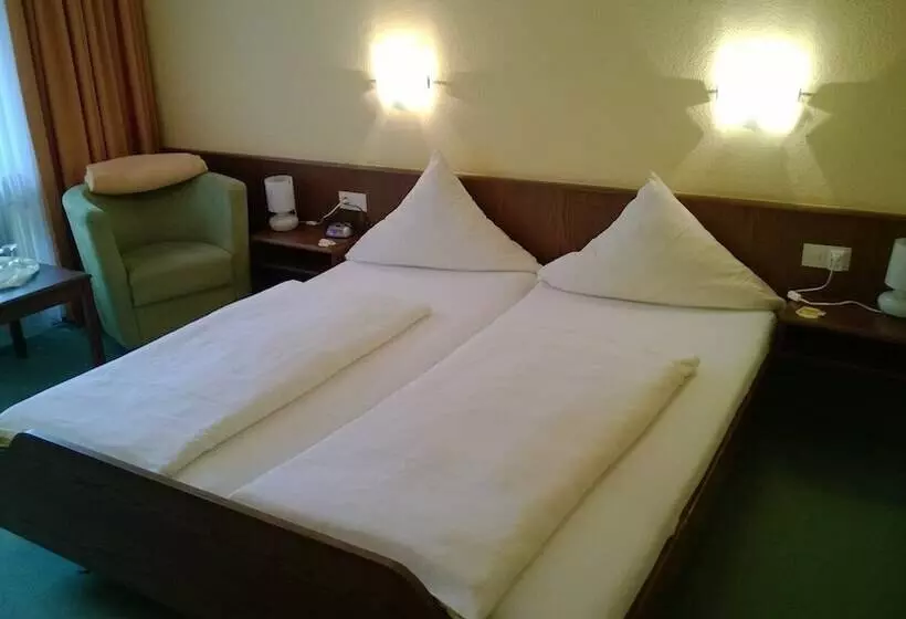 Landhotel Vierjahreszeiten