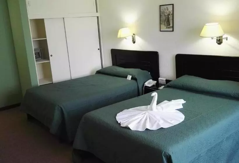 Nuevo Maragato Hotel & Hostel