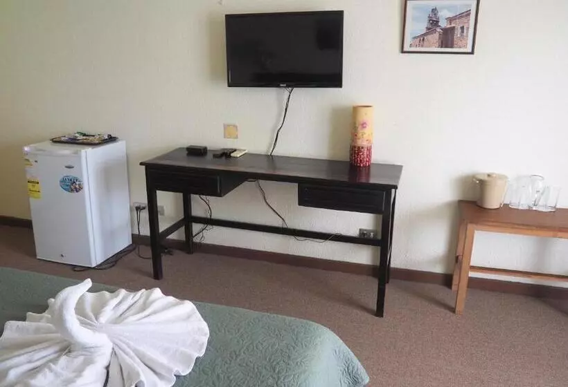 Nuevo Maragato Hotel & Hostel