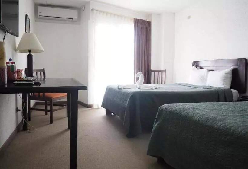 Nuevo Maragato Hotel & Hostel