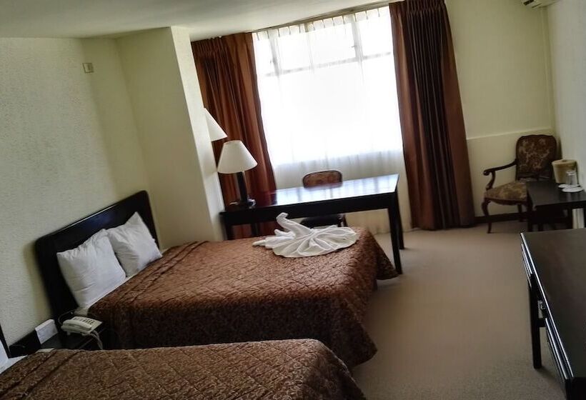 Nuevo Maragato Hotel & Hostel