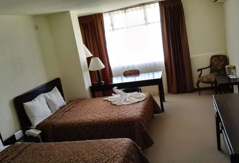 Nuevo Maragato Hotel & Hostel