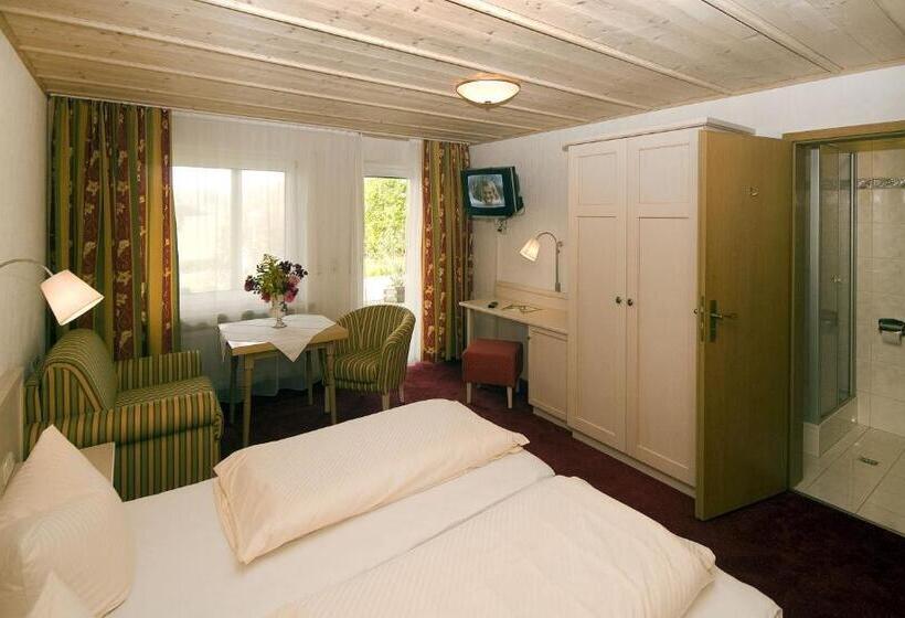 Pensão Landgasthof   Café Anni