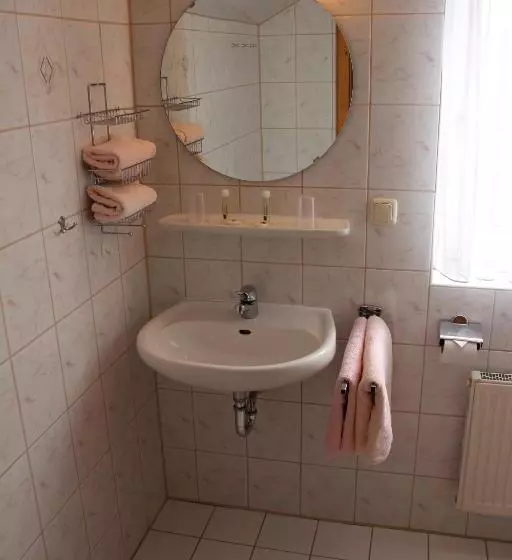 Пансион Landgasthof Café Anni