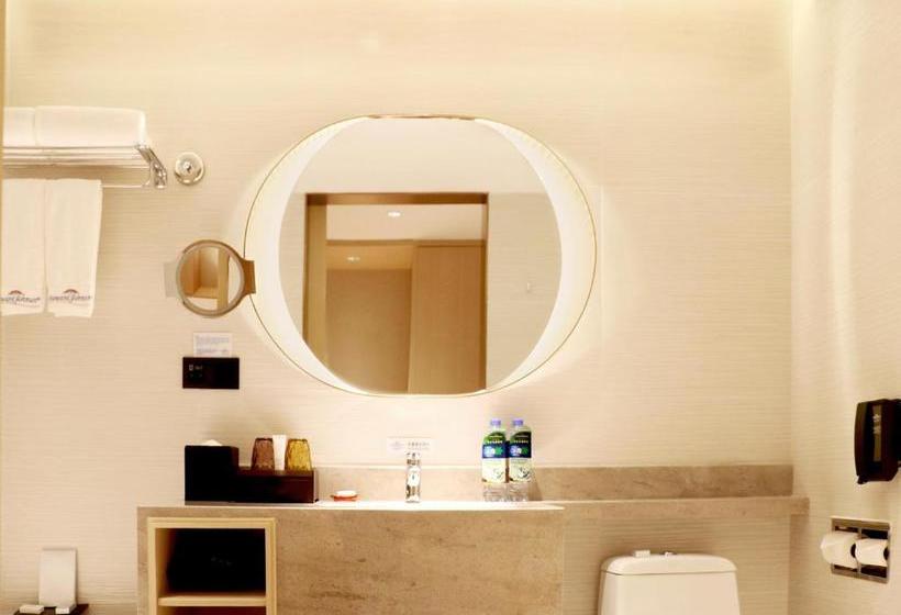 酒店 Howard Johnson Glory Plaza Shantou