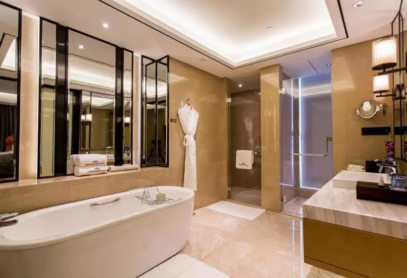 Hotel Howard Johnson Glory Plaza Shantou