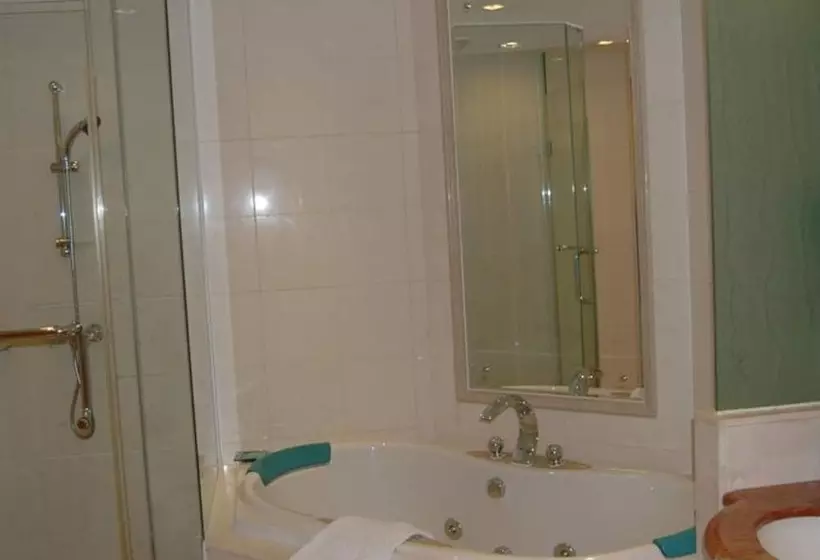 בית מלון כפרי Kande Club