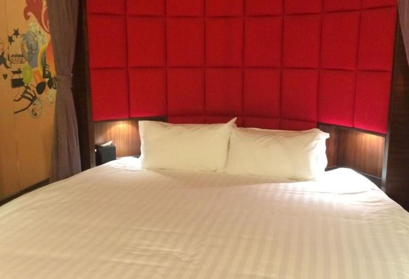 בית מלון כפרי Kande Club