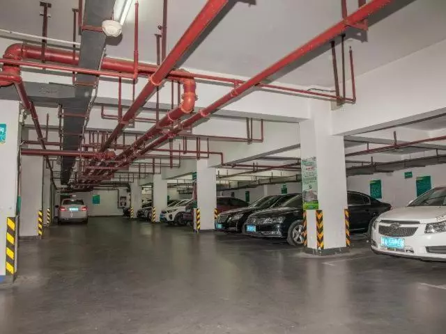 Отель Jinjiang Inn Zhenjiang Suzhou University Suning Plaza