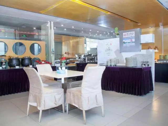 Отель Jinjiang Inn Zhenjiang Suzhou University Suning Plaza