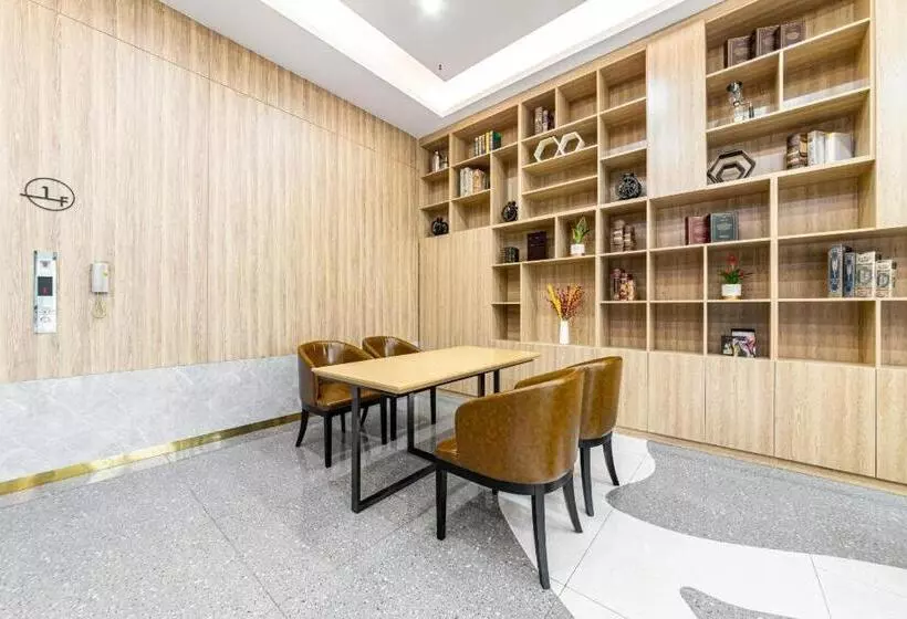 Starway Hotel Taizhou Jiangzhou Nan Road