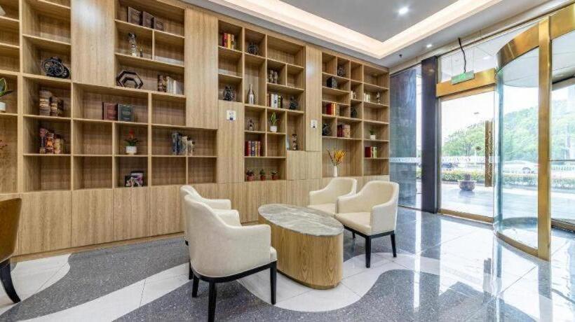 Starway Hotel Taizhou Jiangzhou Nan Road