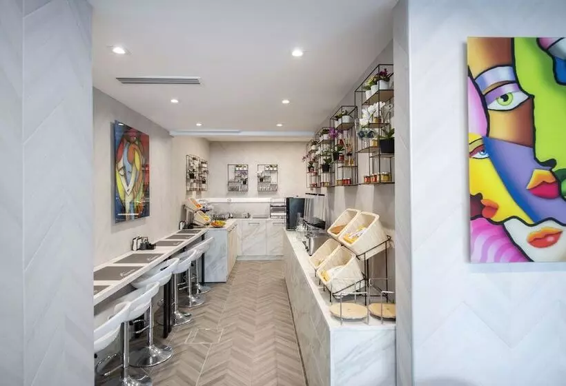 Central Boutique Hotel By Naoussa Hills Adults Only