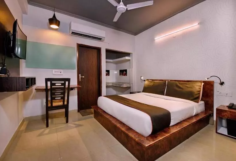 Collection O Hotel Ratiram Palace