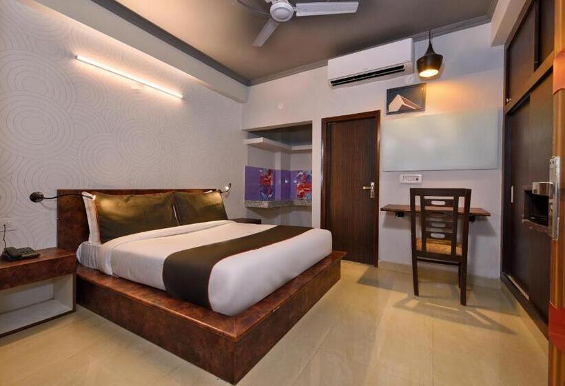 Collection O Hotel Ratiram Palace