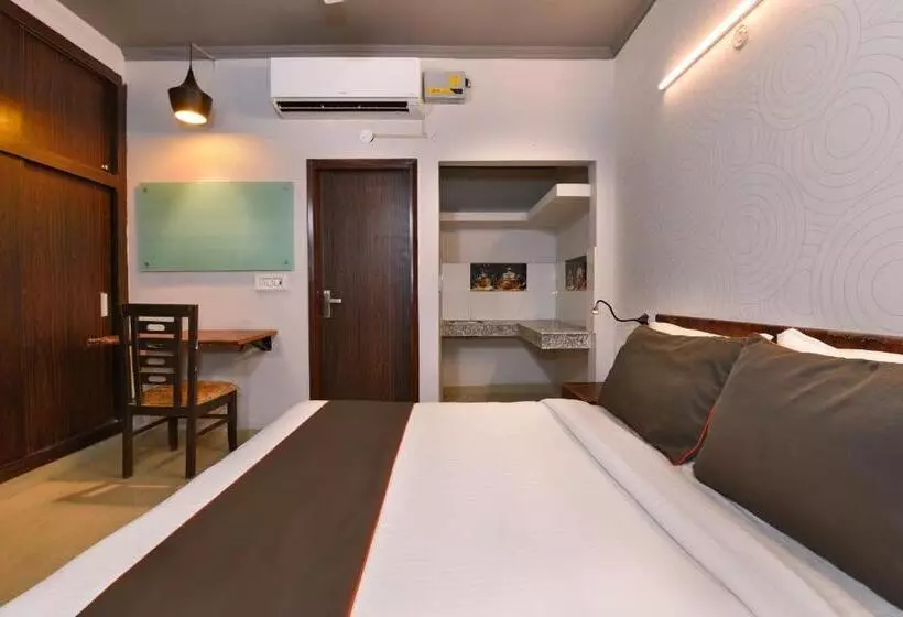 Collection O Hotel Ratiram Palace