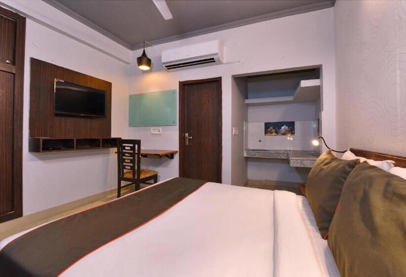 Collection O Hotel Ratiram Palace