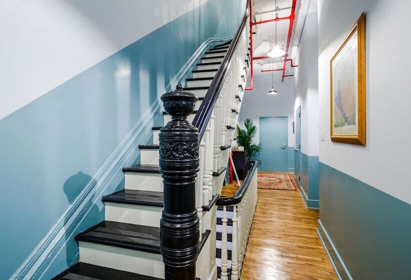 여관 Lamartine Chelsea