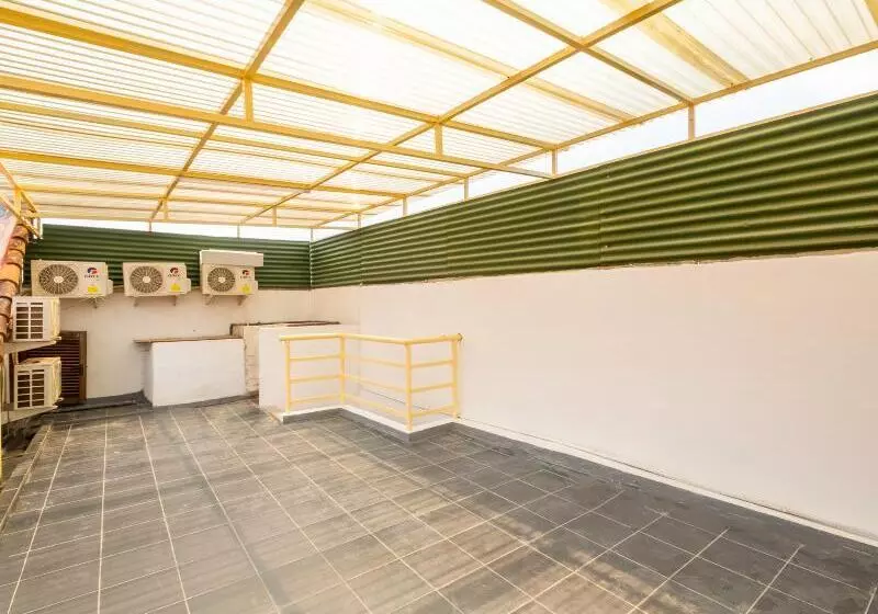 هتل Bakung Residence