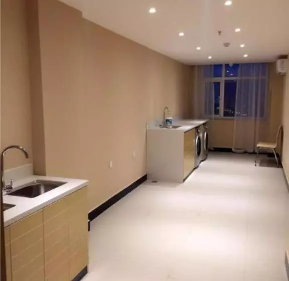 Hotelli City Comfort Inn Jingmen Jingshan Passenger Station