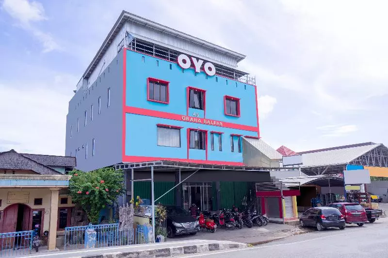 Hotelli Graha Balfas Syariah By Oyo Rooms