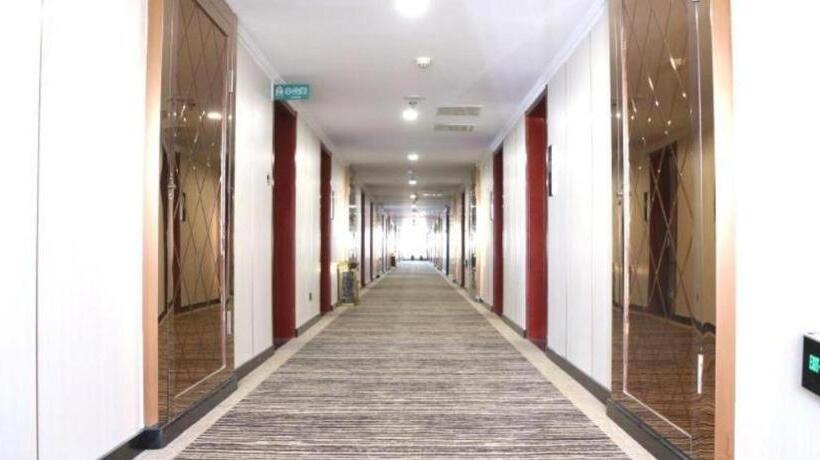 호텔 Greentree Inn Express Laizhou Bus Station Wenhua Xi Street