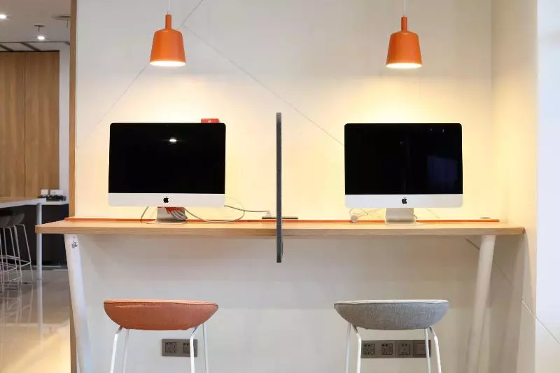 هتل Holiday Inn Express Chengdu Tianfu Airport Zone