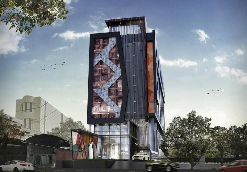 בית מלון כפרי Ibis Surabaya Tidar