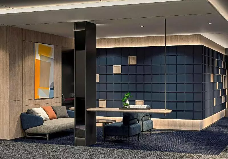 هتل Ibis Surabaya Tidar