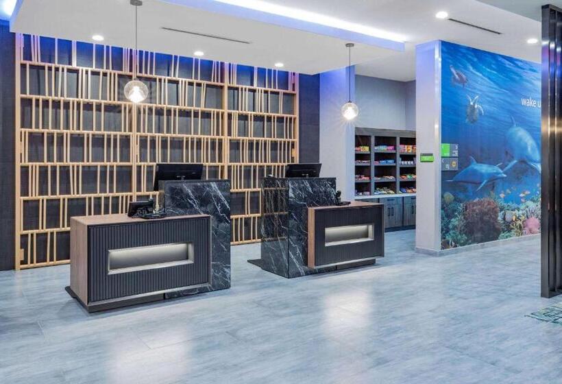 酒店 La Quinta Inn & Suites By Wyndham Galveston North At I 45