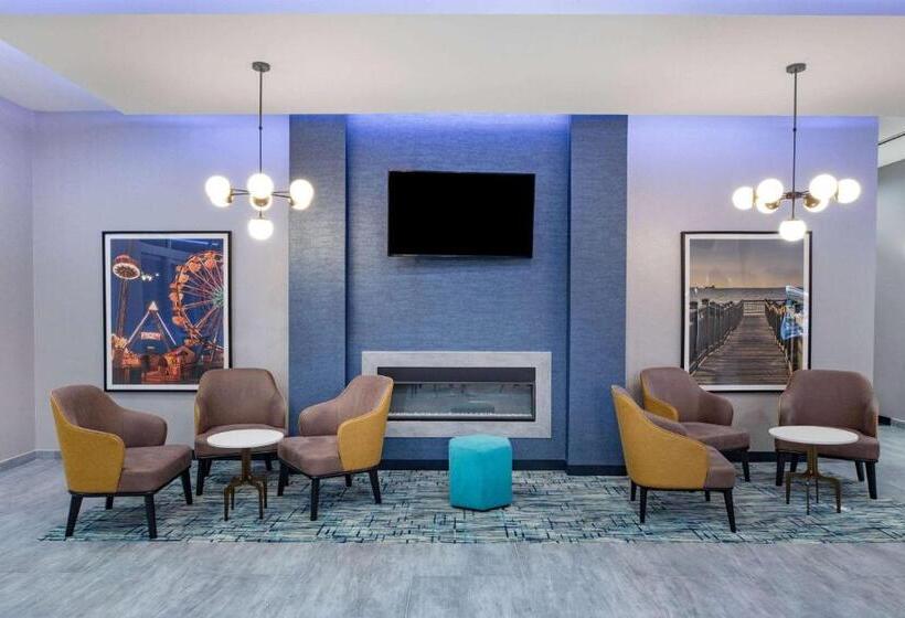 酒店 La Quinta Inn & Suites By Wyndham Galveston North At I 45