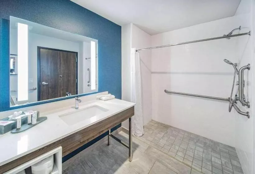 Hotelli La Quinta Inn & Suites By Wyndham Galveston North At I 45