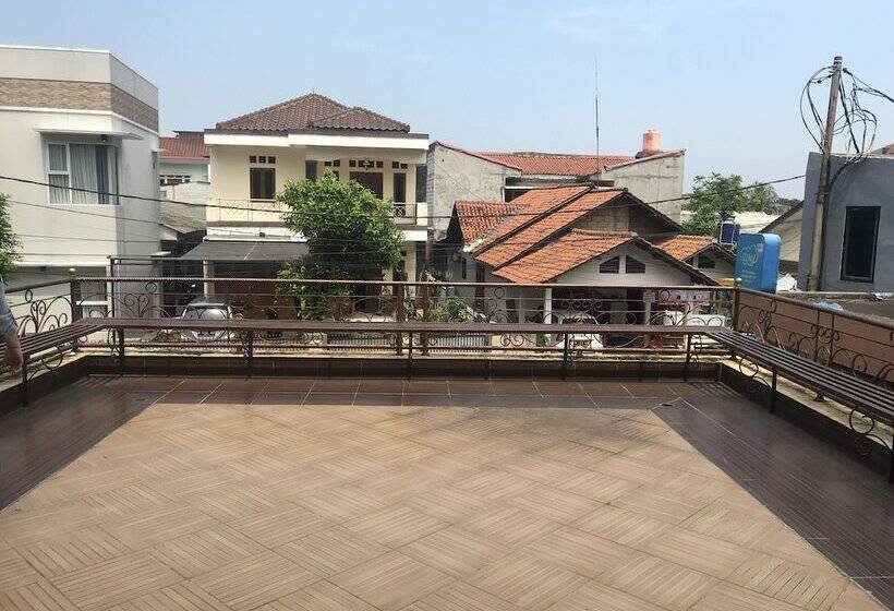 Отель Oyo 3747 Comfort Residence