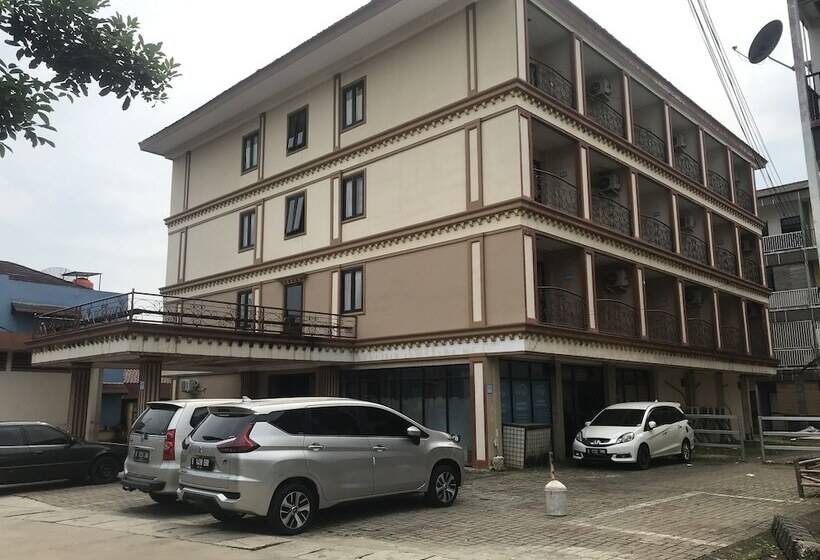 Отель Oyo 3747 Comfort Residence