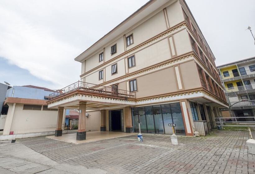 Отель Oyo 3747 Comfort Residence