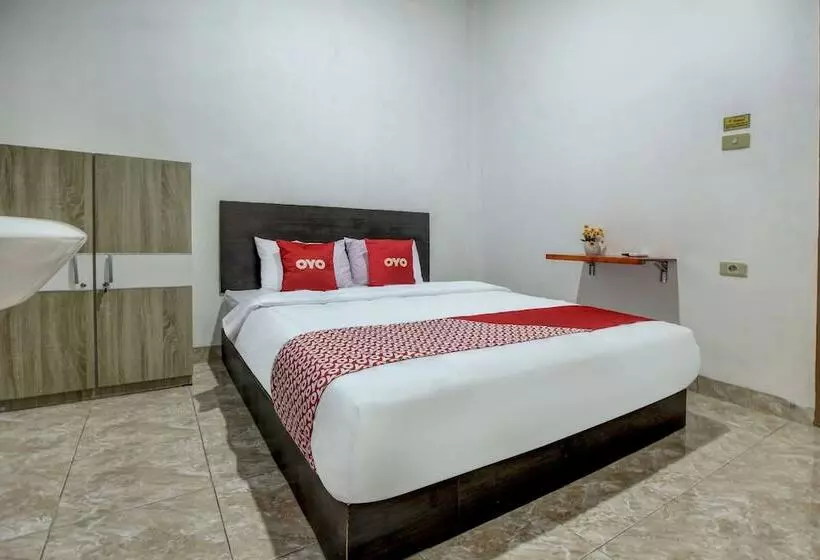 Hotelli Palembang Residence By Oyo Room