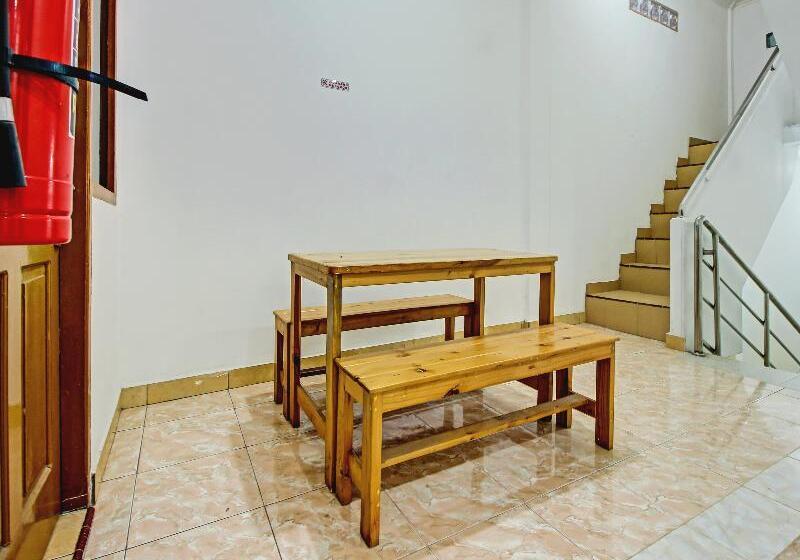 Отель Palembang Residence By Oyo Room