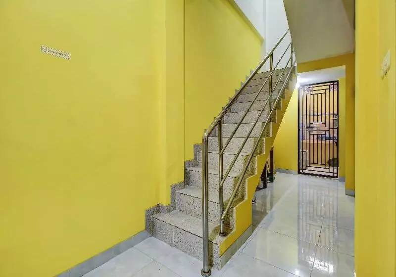 Hotelli Palembang Residence By Oyo Room