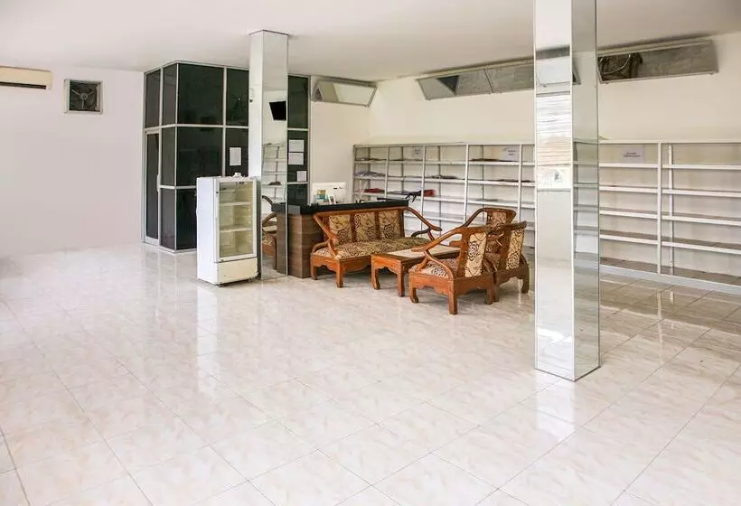 Hotelli Pasir Padi Inn Syariah  By Oyo Rooms