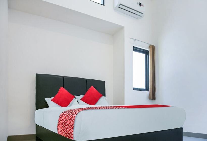 בית מלון כפרי Pasir Padi Inn Syariah  By Oyo Rooms