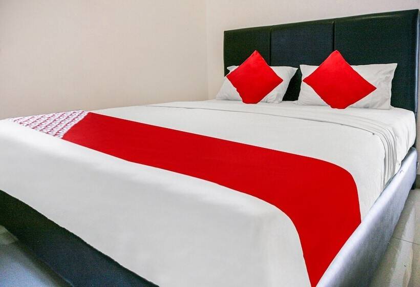 בית מלון כפרי Pasir Padi Inn Syariah  By Oyo Rooms