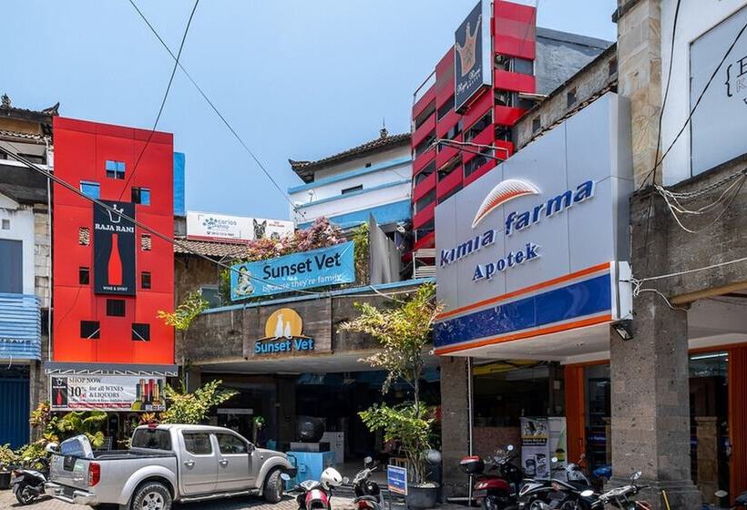 בית מלון כפרי Reddoorz Hostel Near Trans Studio Mall