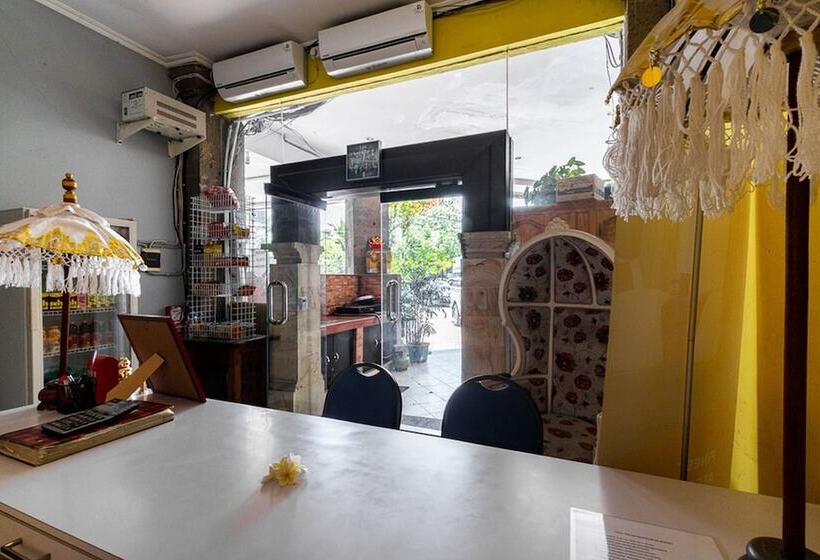 בית מלון כפרי Reddoorz Hostel Near Trans Studio Mall