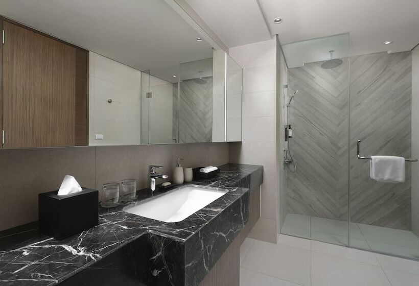 בית מלון כפרי Somerset Central Salcedo Makati