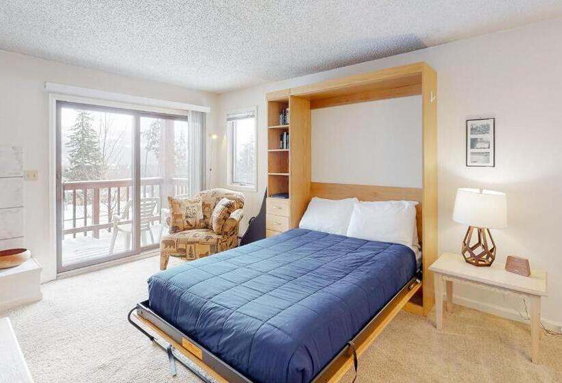 בית מלון כפרי Timber Run Vista 2