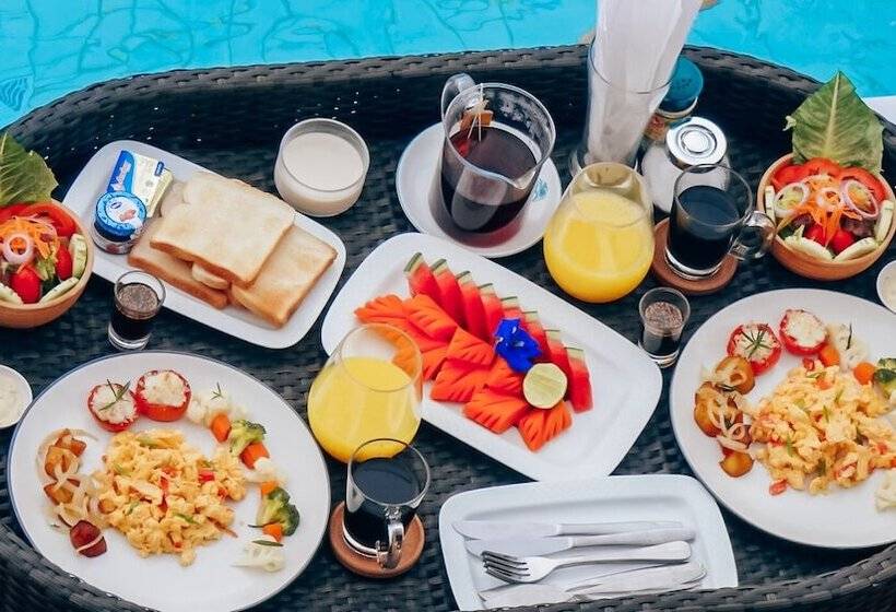 Hotel Wayla Villa Maikhao Beach