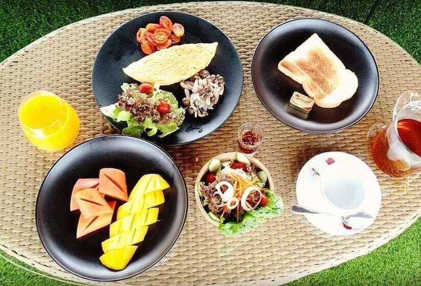 Hotel Wayla Villa Maikhao Beach