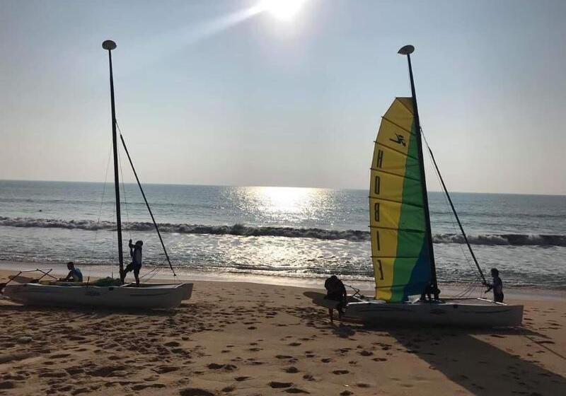 Hotel Wayla Villa Maikhao Beach