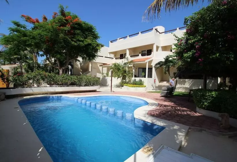 Hotelli Cabañas Puerto Morelos